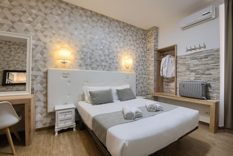 Bedroom 2, Domus Pietro Inn, Roma