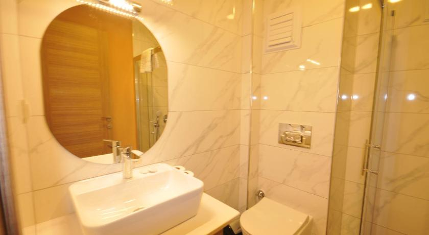 Bathroom 3, Isla Apart, Marmaris