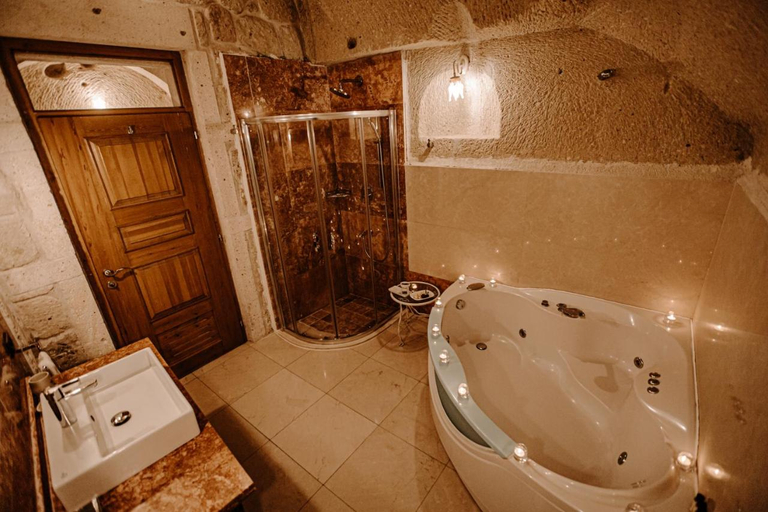 Bathroom 5, Tafoni Houses Cave Hotel, Ürgüp