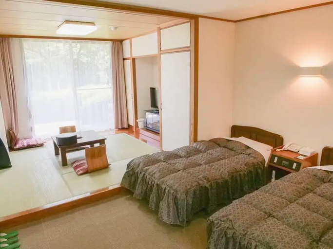 Bedroom 2, Kutsuroginomori Greenpia Yame, Kurogi