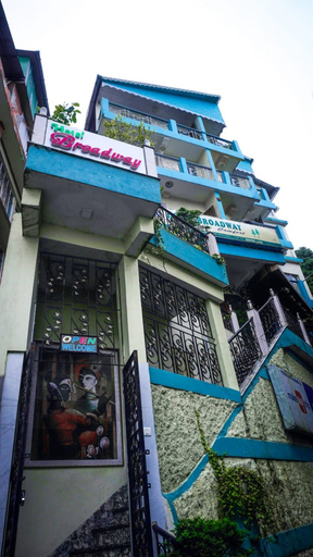 Exterior & Views, Goroomgo Broadway Mall Road Darjeeling, Darjiling