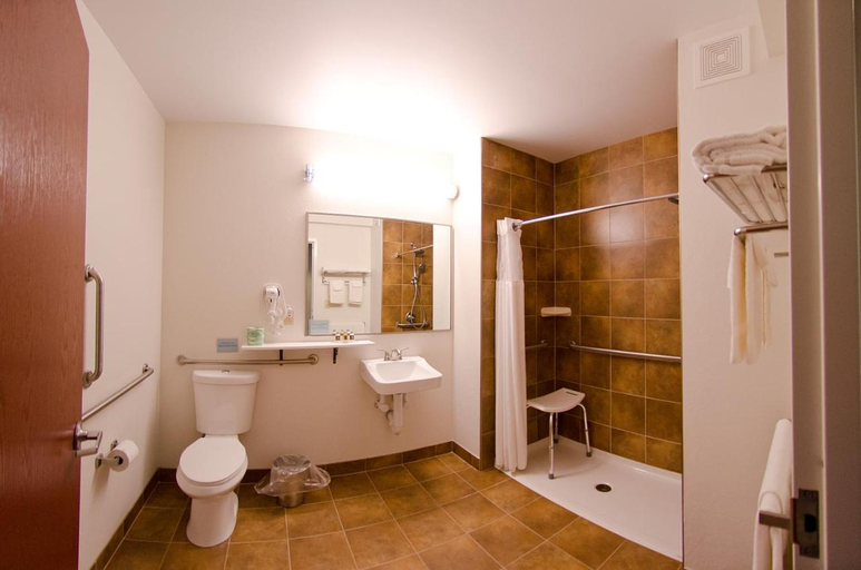 Bathroom 4, Pleasant Night Inn, Jefferson