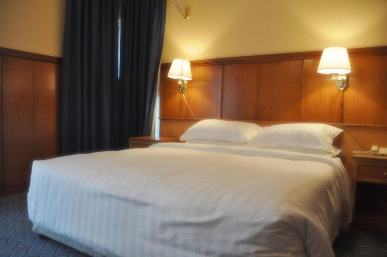 Bedroom 3, Royal Plaza Hotel Apartments, Dubai
