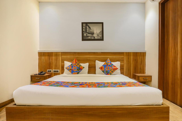 Bedroom 2, FabHotel Frenotel - Madhapur, Hyderabad