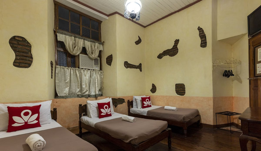 Bedroom 3, Grandpa's Inn Vigan, Vigan City