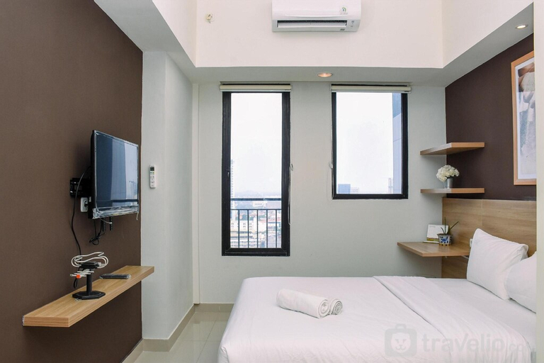 Bedroom 1, Comfy Studio at Evenciio Apartment By Travelio, Depok