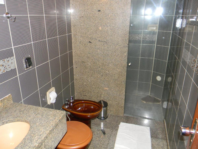 Bathroom 4, Hotel Americano, Rio de Janeiro