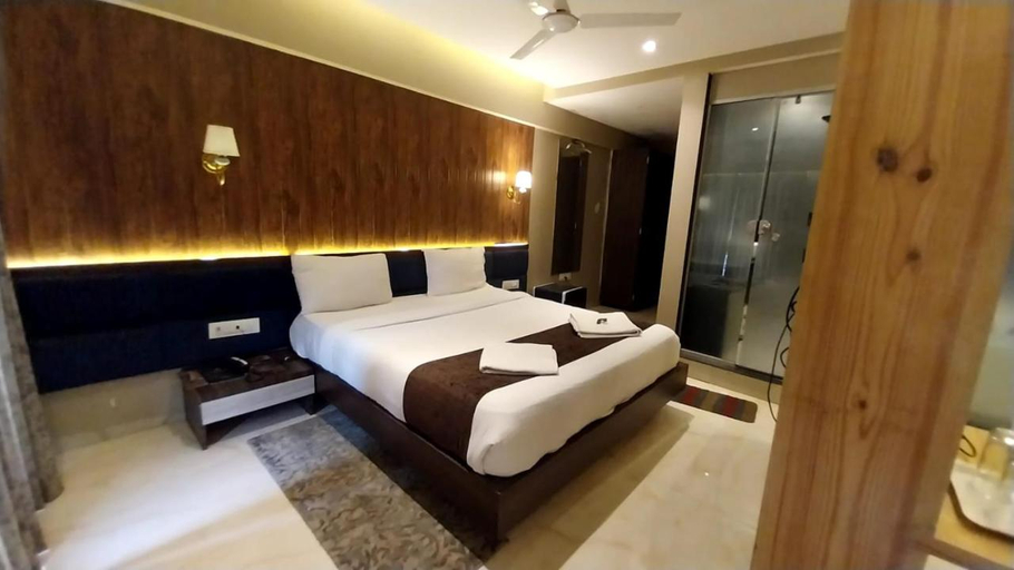 Bedroom 3, Hotel Merakee Mumbai, Thane