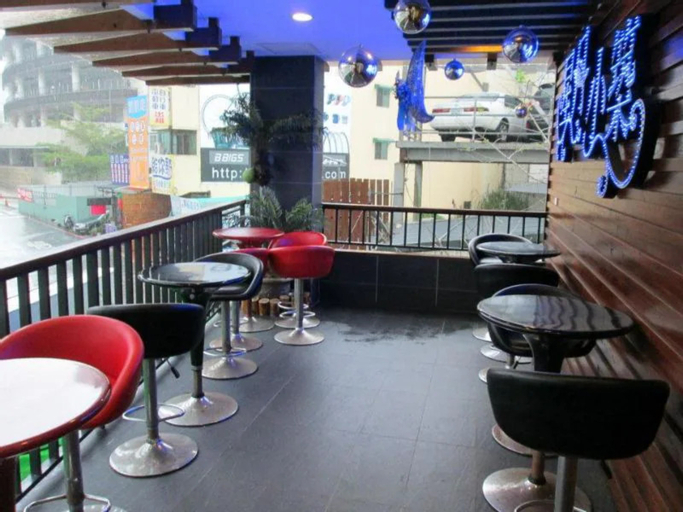 Food & Drinks, Star Moon Building, Nantou