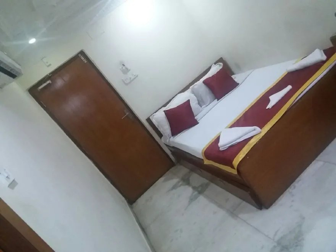 Bedroom 5, Ashreen Guest House, Kolkata
