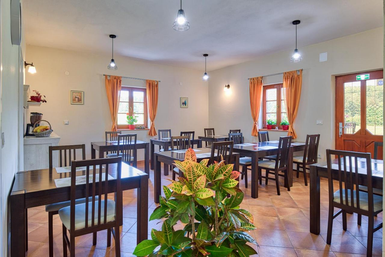Food & Drinks 4, Green lakes house 2, Plitvička Jezera