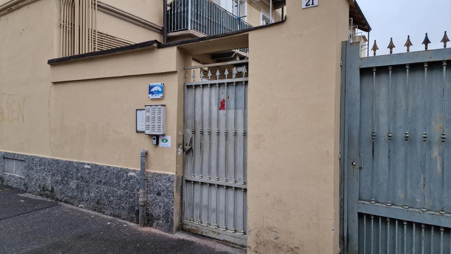 Exterior & Views 2, Grotta del Sapere, Torino