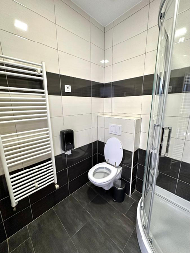 Bathroom 3, KAPTOL Rooms, Zagreb