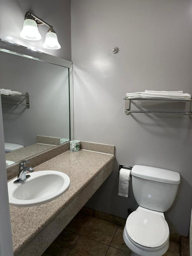 Bathroom 3, The Vegas Motel, Ward