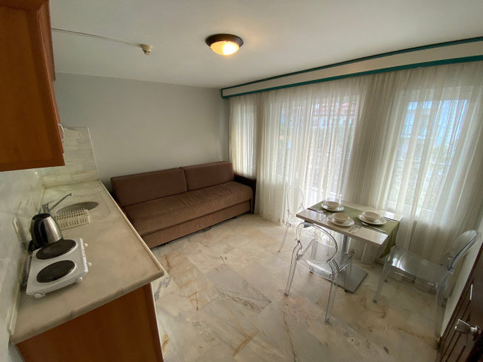 Others 2, Sardunya Apart, Marmaris