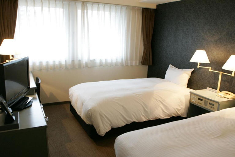 Bedroom 2, Green Rich Hotel Nishitetsu Ohashi Ekimae, Fukuoka
