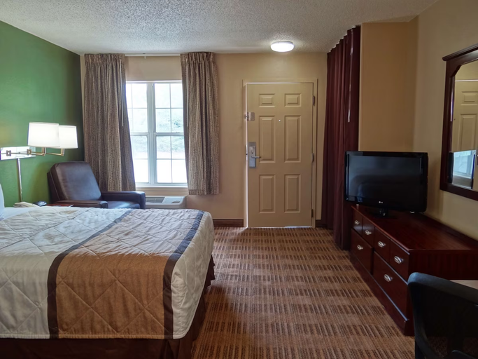 Bedroom 5, Extended Stay America Select Suites Roanoke Airport, Roanoke City