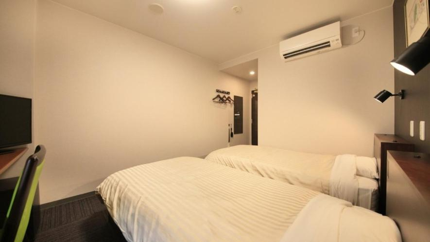 Bedroom 5, Hotel Coonel Inn, Susono