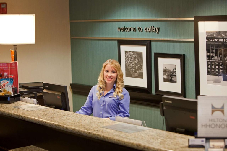 Others 5, Hampton Inn Colby, Thomas