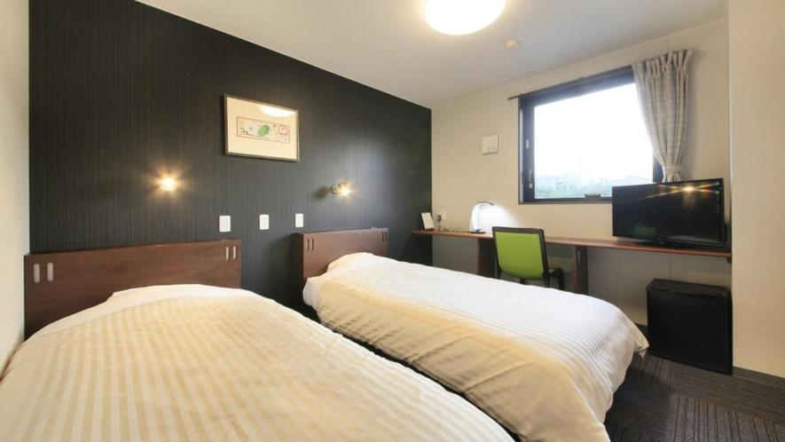 Bedroom 4, Hotel Coonel Inn, Susono