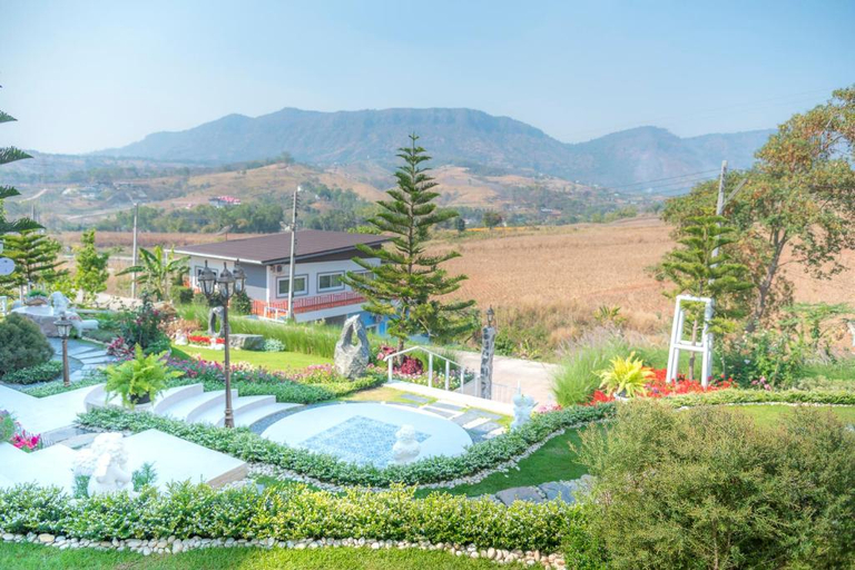 Others, Prim's Cottage, Khao Kho