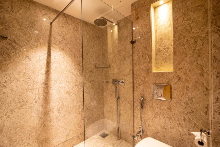 Bathroom 5, THE PRISTINE HOTEL, Kanpur Nagar