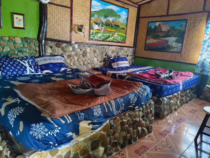 Others 2, Sunny in town hostel, Pai