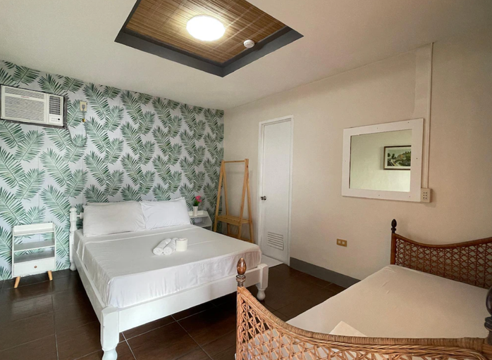 Bedroom 5, Juness Beach Resort, Morong