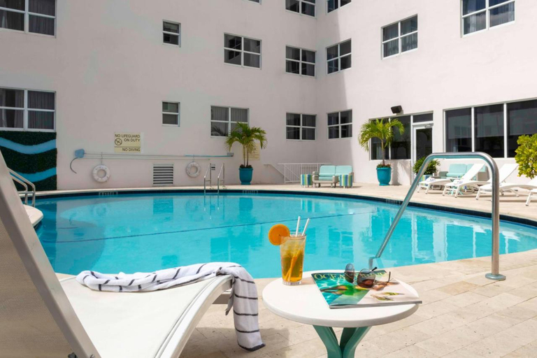 Sport & Beauty 2, Hotel Continental Miami Beach, Tapestry Collection by Hilton, Miami-Dade