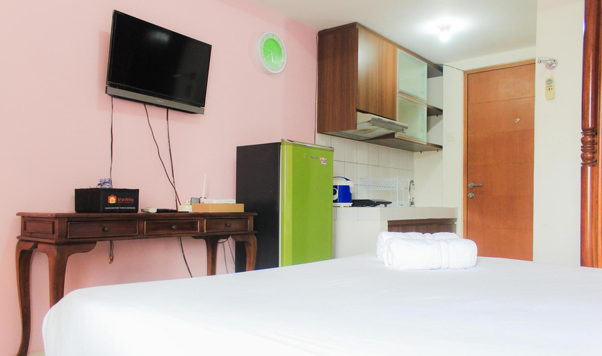 Bedroom 2, Homey Studio Margonda Residence 2 Apt By Travelio, Depok