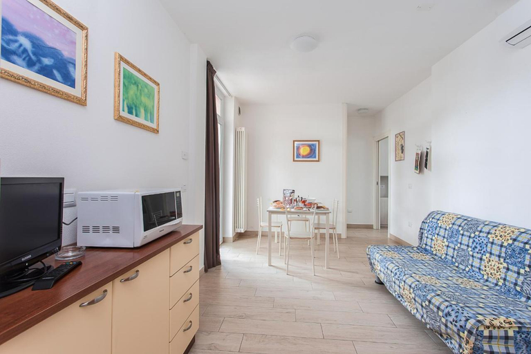 Others 5, Hotel residence Jamaica, Ravenna