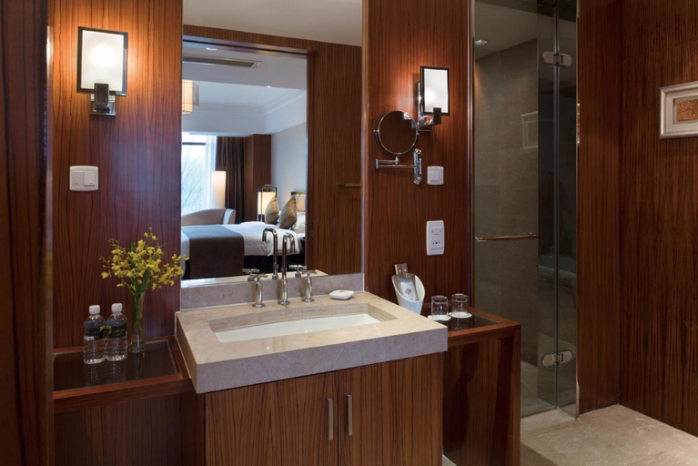 Bathroom 4, Jinling Riverside Hotel Nanjing, Nanjing
