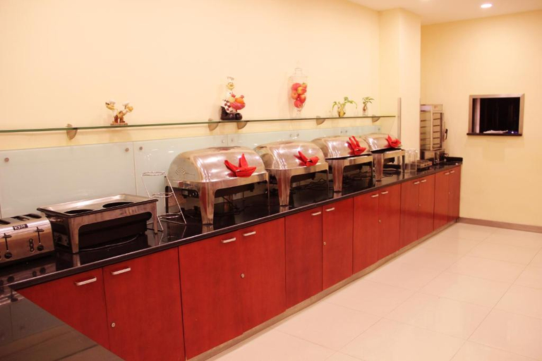 Food & Drinks 3, HanTing Hotel (Shenyang Zhongshan Square), Shenyang