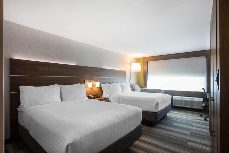 Bedroom 2, Holiday Inn Express & Suites LUDINGTON by IHG, Mason