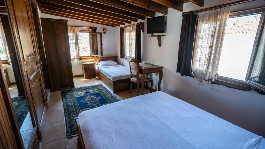 Bedroom 3, Ay Isigi Hotel, Agva, Turkey, Şile