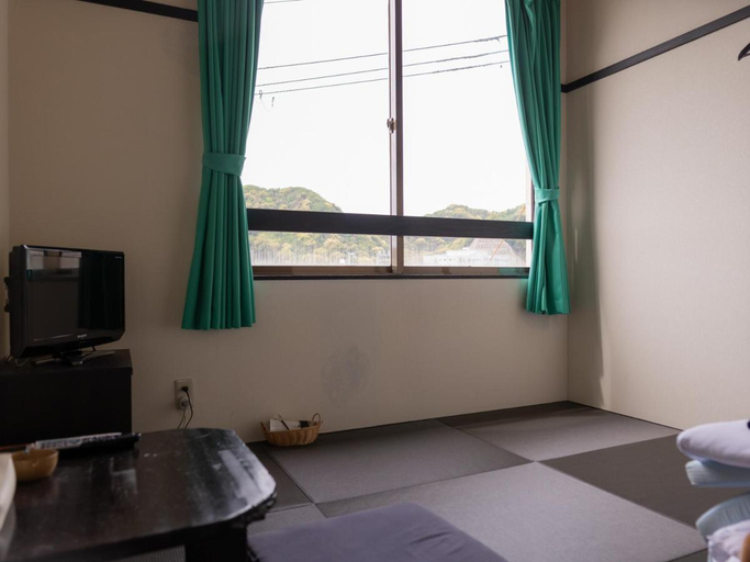 Bedroom 5, Wakatake, Tagami