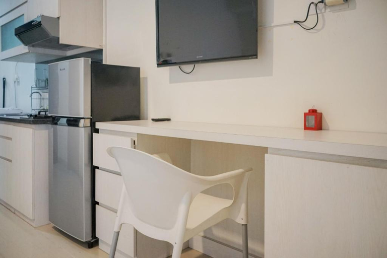 Others 4, Pool View Studio Paramount Skyline Apt By Travelio, Tangerang