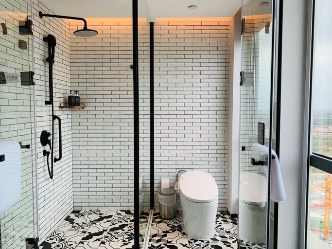 Bathroom 3, Wanda Moments, Shanghai