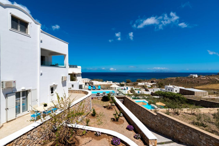 Exterior & Views, Queen of Santorini, South Aegean