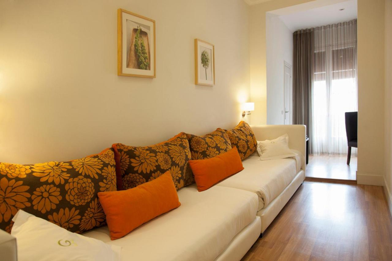 Others 5, Hostal Goya, Barcelona
