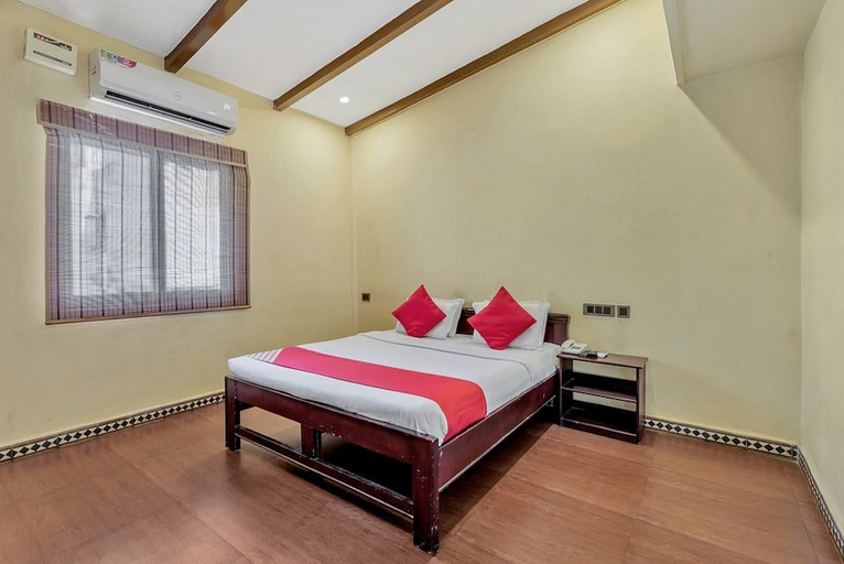 Bedroom 3, Hotel New Suryam, Ahmadabad