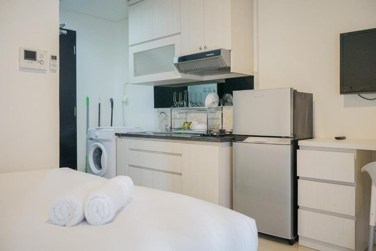 Others 5, Pool View Studio Paramount Skyline Apt By Travelio, Tangerang