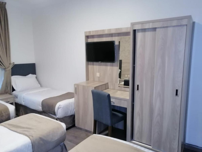 Bedroom 4, Hayah Grand Hotel, Al Madinah Al Munawwarah