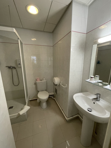 Bathroom 5, Hotel Les Cigalons, Bouches-du-Rhône