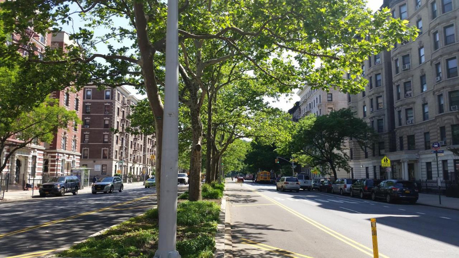 Others 5, The Central Park North, New York