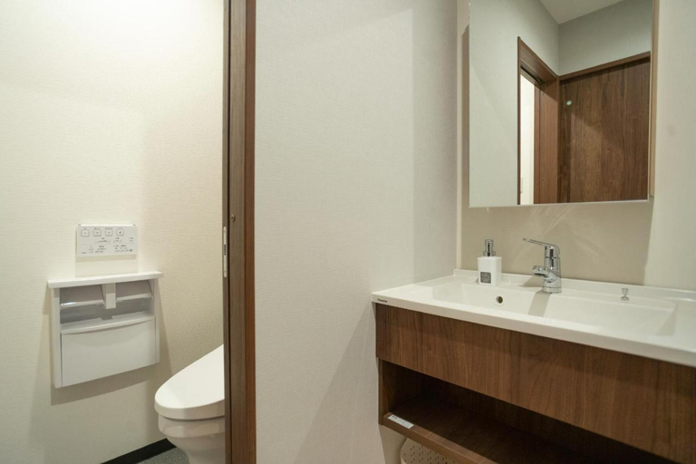 Bathroom 3, HANASTAY YAMA, Osaka