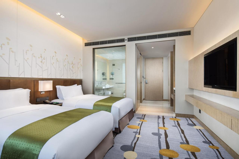 Bedroom 5, Holiday Inn SHAOGUAN DOWNTOWN by IHG, Shaoguan