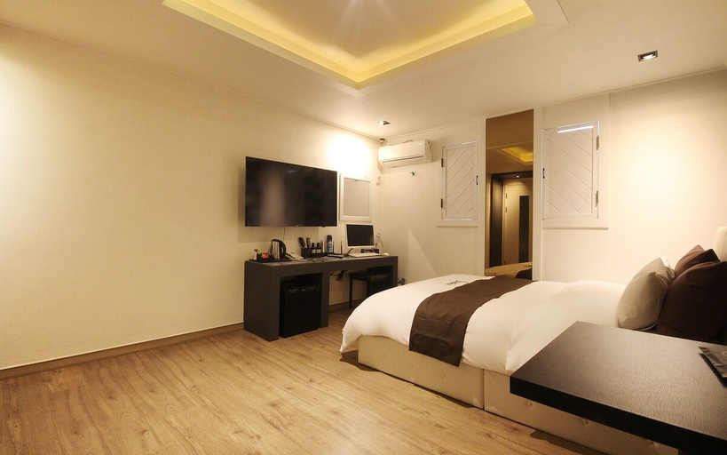 Bedroom 2, Busan Gijang Boutique Hotel May, Gijang