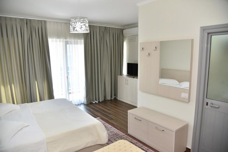 Bedroom 5, Hotel Imperiale, Durrësit