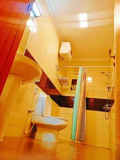 Bathroom 4, Taraf Yanbu 2, Yanbu